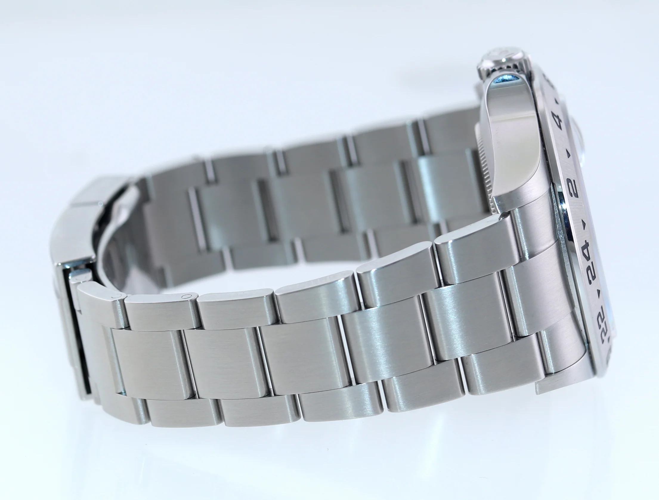 MINT 2023 Rolex 226570 Explorer 2 II 42mm White Polar Steel Date Stainless Steel Watch - Image 5