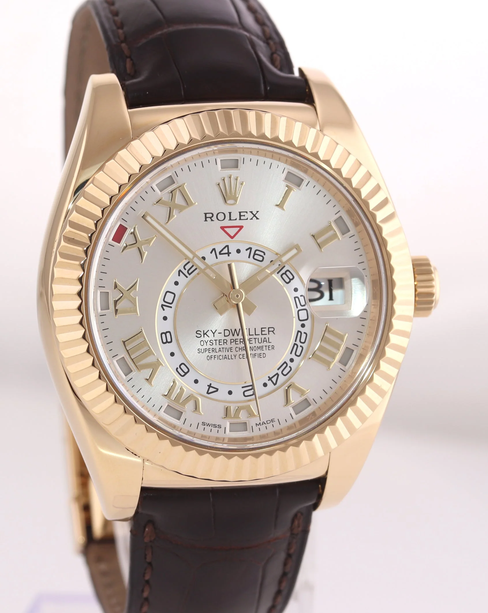 PAPERS MINT 2016 Rolex Sky-Dweller Yellow Gold 326138 42mm Silver Leather Watch - Image 3