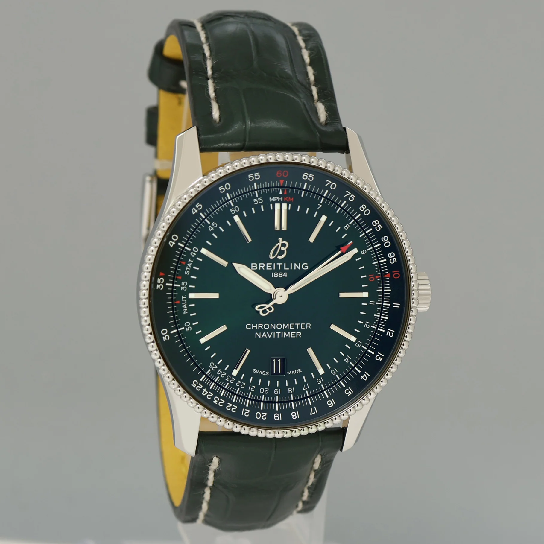 2022 PAPERS MINT BREITLING NAVITIMER 41 GREEN DIAL A17326 CHRONO WATCH BOX - Image 3